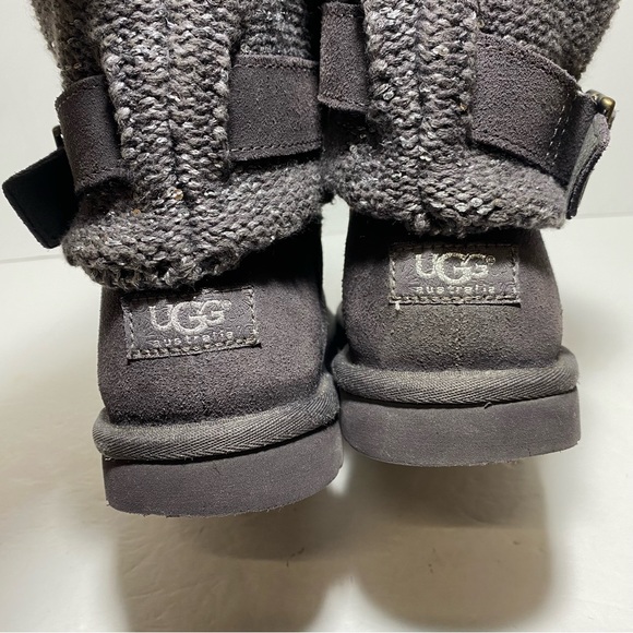 UGG Australia Cambridge Boots Womens Grey Suede Metallic Belted Size 8 - Picture 7 of 15